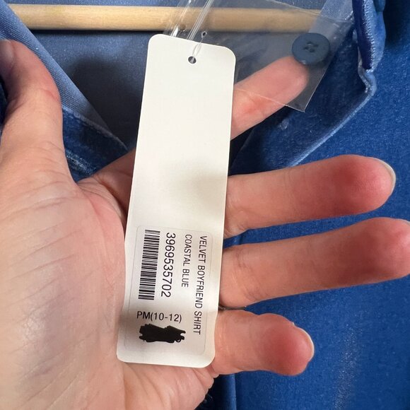 Soft Surroundings Velvet Boyfriend Shirt Size Medium Petite Coastal Blue Buttons - Picture 5 of 10